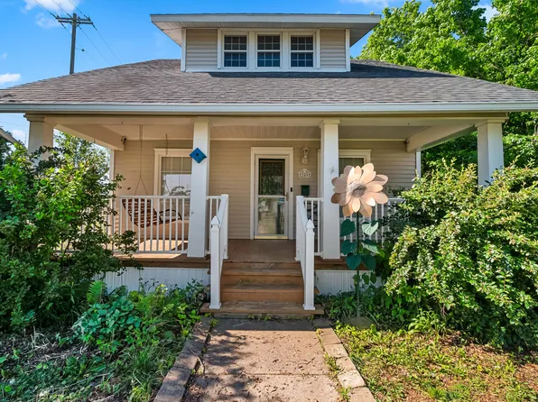 209 E Center St, Waldron, MI 49288
