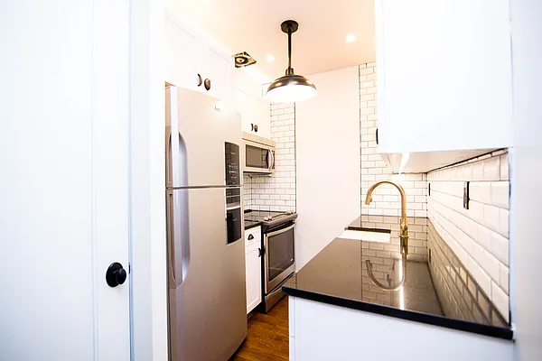 Rented by Nooklyn NYC LLC | media 23