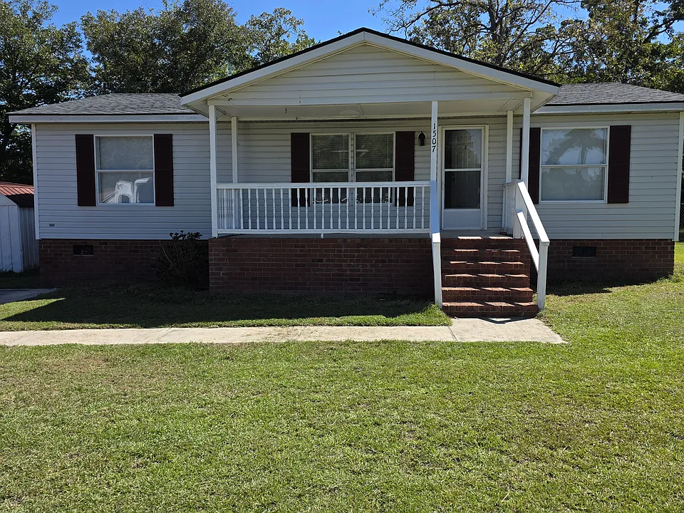 1507 Clan Campbell Dr
