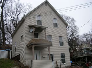 4 Wayne Ter, Worcester, MA 01603