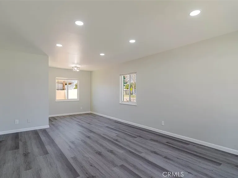 44961 5th St E — Photo 6