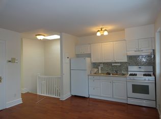 2118 23rd Ter #2, Astoria, NY 11105