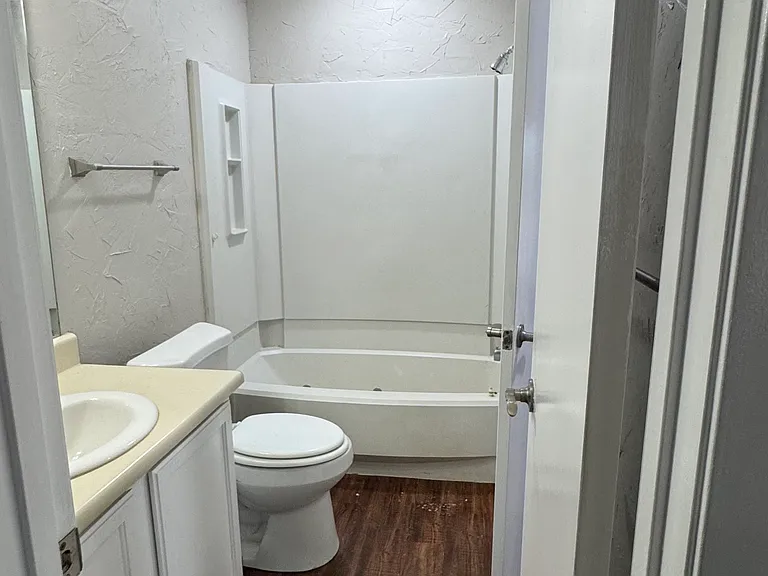 400 W South Town Dr #402 — Photo 30