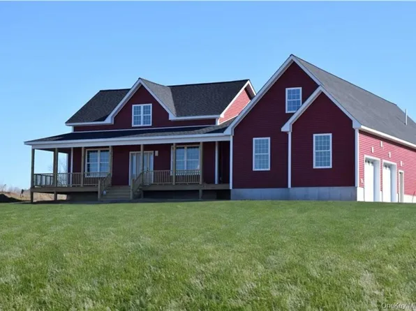 29 West Meadow Way, Warwick, NY 10990