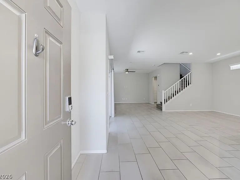 10661 Sariah Skye Ave — Photo 9
