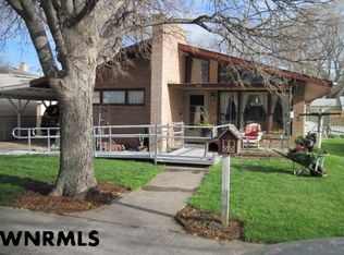 810 W 3rd St, Ogallala, NE 69153