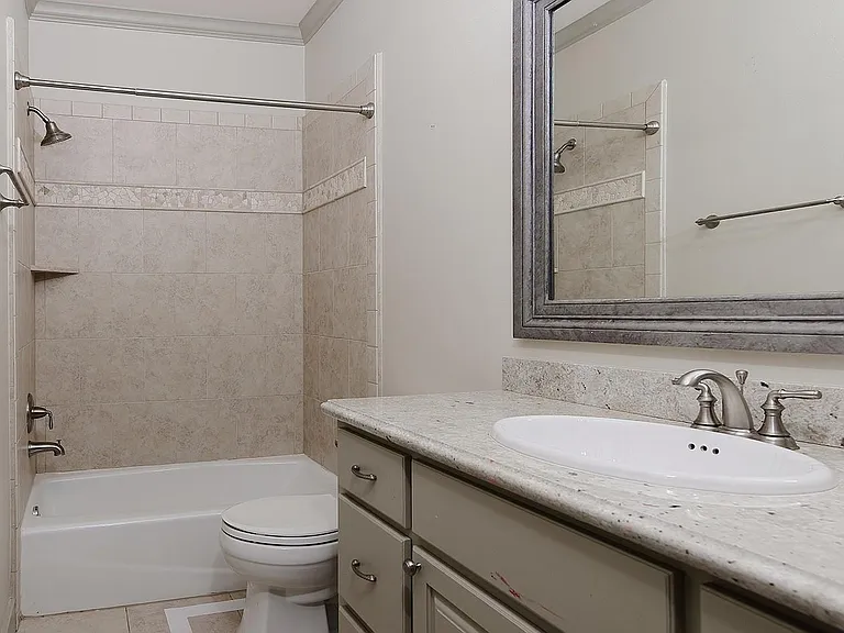514 Cortlandt St #B — Photo 25