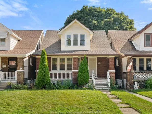 2284 Fraser Ave, Windsor, ON N8X 3Z7