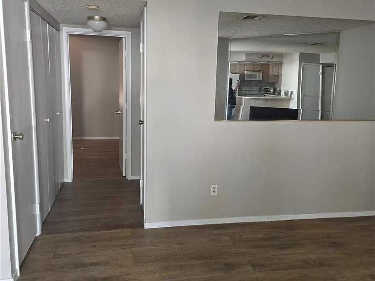 701 Rock Springs Dr #101 — Photo 8