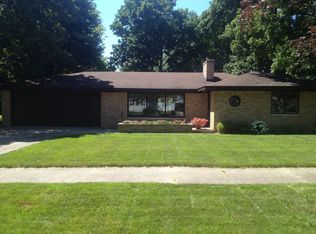 64 W 30th St, Holland, MI 49423