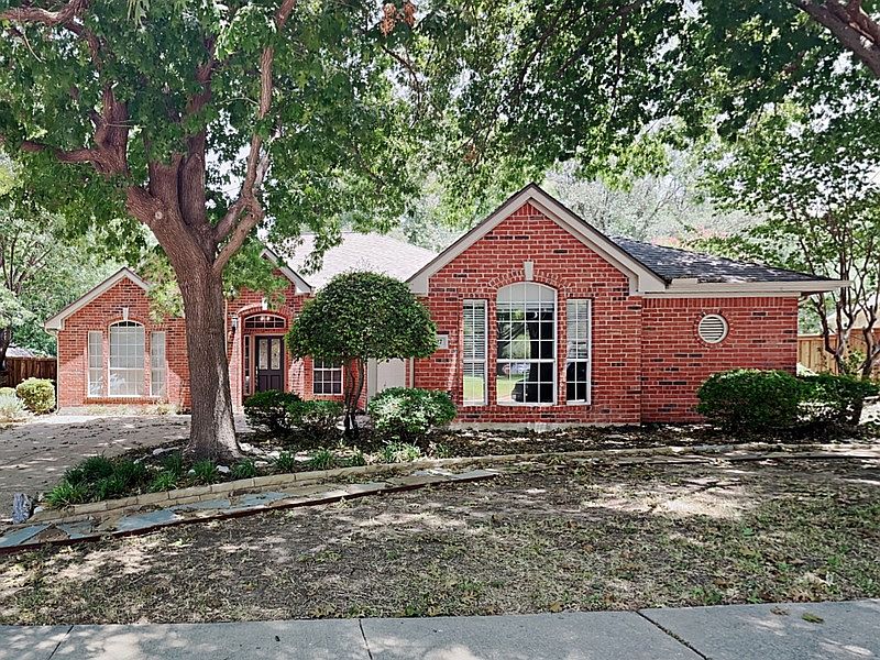 1st image of 2947 Moss Creek Ct