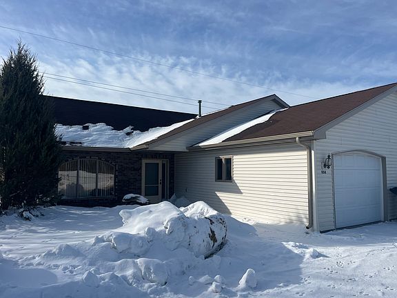 2nd image of 904 N 28th St