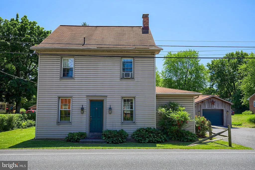 2249 Lititz Pike photo 1