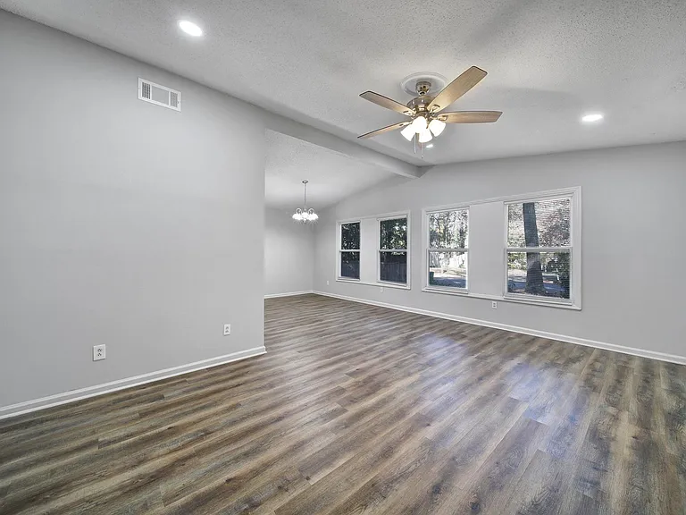 6513 Old Post Rd #6513 — Photo 13