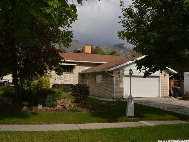 1st image of 131 S Palisades Dr