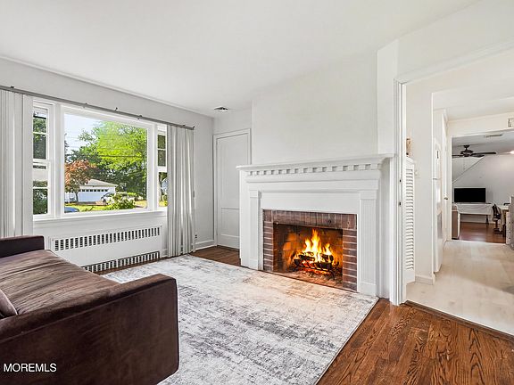 3rd image of 8 Woolley Place