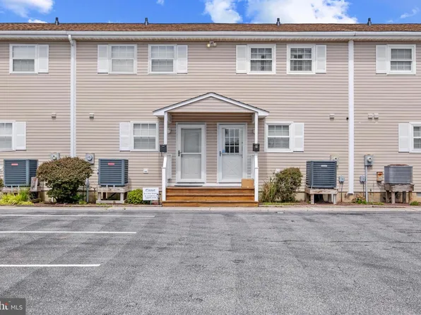 2807 Plover Dr #4, Ocean City, MD 21842