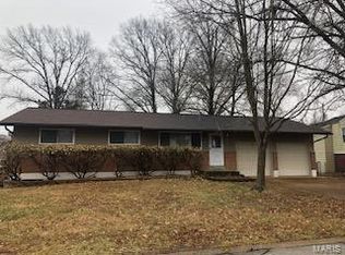 2662 Diane Dr, Arnold, MO