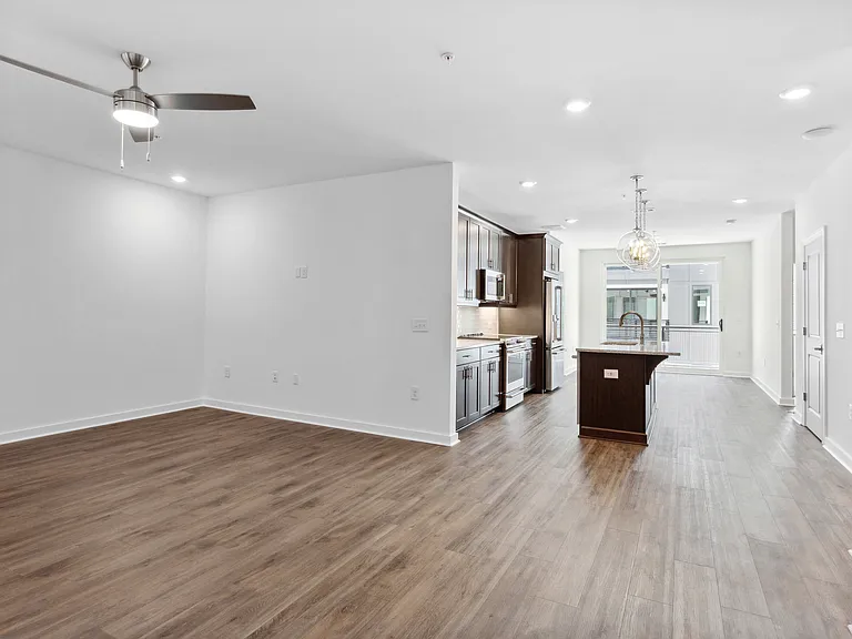 383 Grant Cir SE — Photo 19