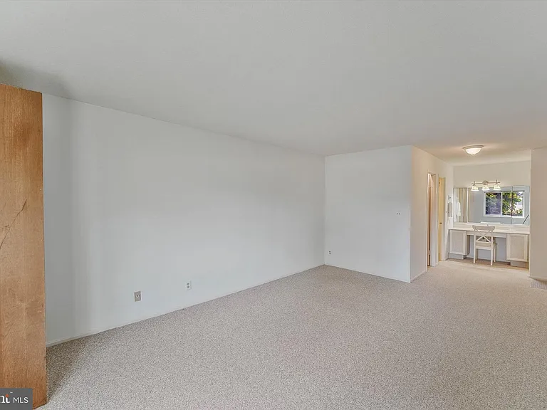 8360 Greensboro Dr #208 — Photo 35