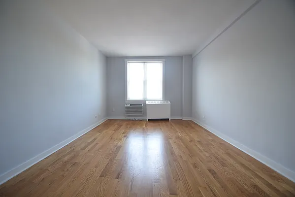 Rented by Goldfarb Properties | media 5