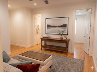 245 Ocean Pkwy APT A2, Brooklyn, NY