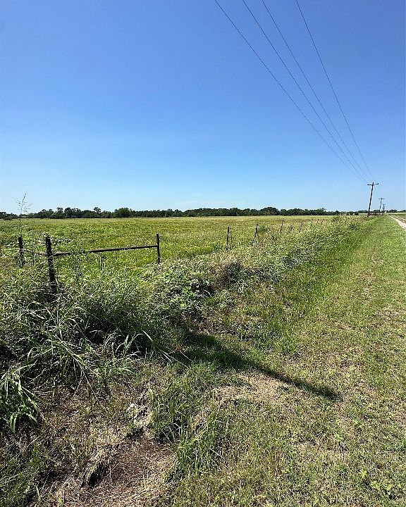 1st image of 895 County Road 2155