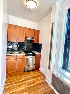 Rented by Compass | media 18