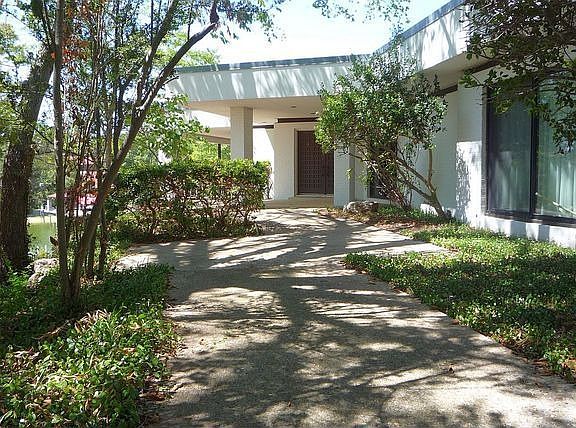 4th image of 7824 Skylake Dr