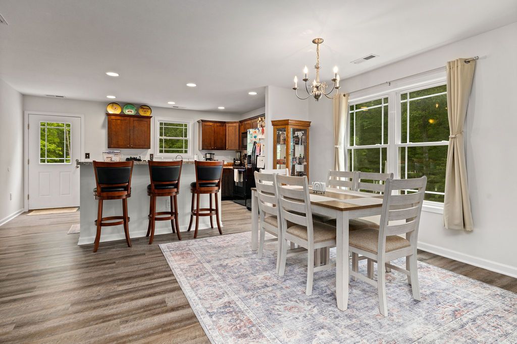 Dining Room/Kitchen