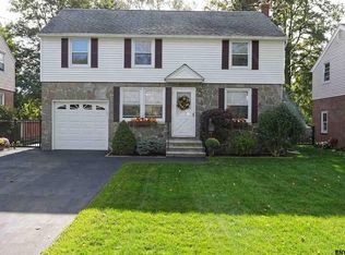 19 Fuller Ter, Albany, NY 12205