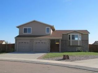 8445 Crossfire Ct, Colorado Springs, CO 80925