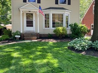 4203 W 215th St, Fairview Park, OH