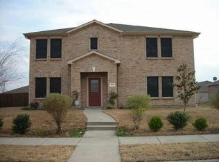 612 Snowy Orchid Ln, Desoto, TX 75115