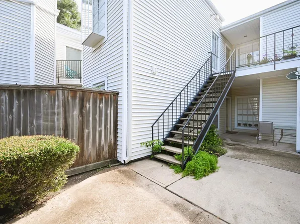 9809 Richmond Ave Unit G1, Houston, TX 77042
