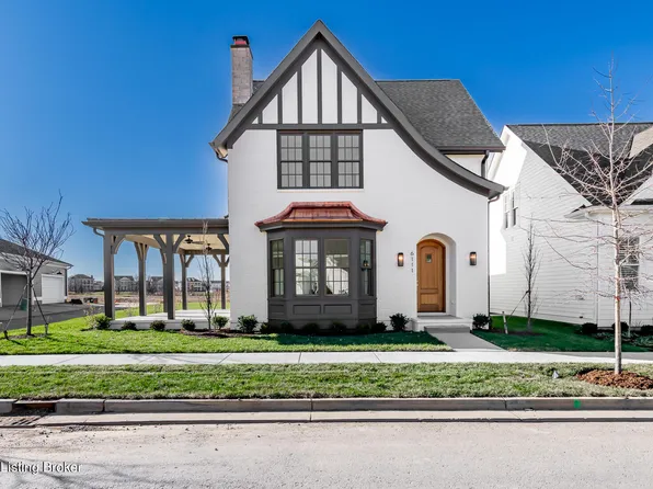 6111 Starflower St, Prospect, KY 40059