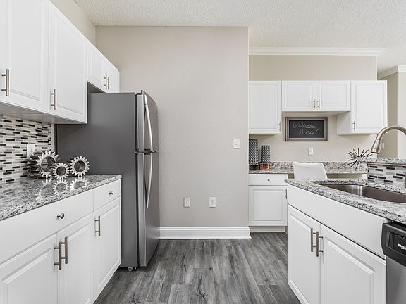 Recently Renovated Kitchen and Home Office