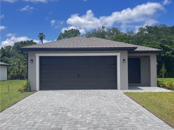 1249 Bush St W, Immokalee, FL 34142