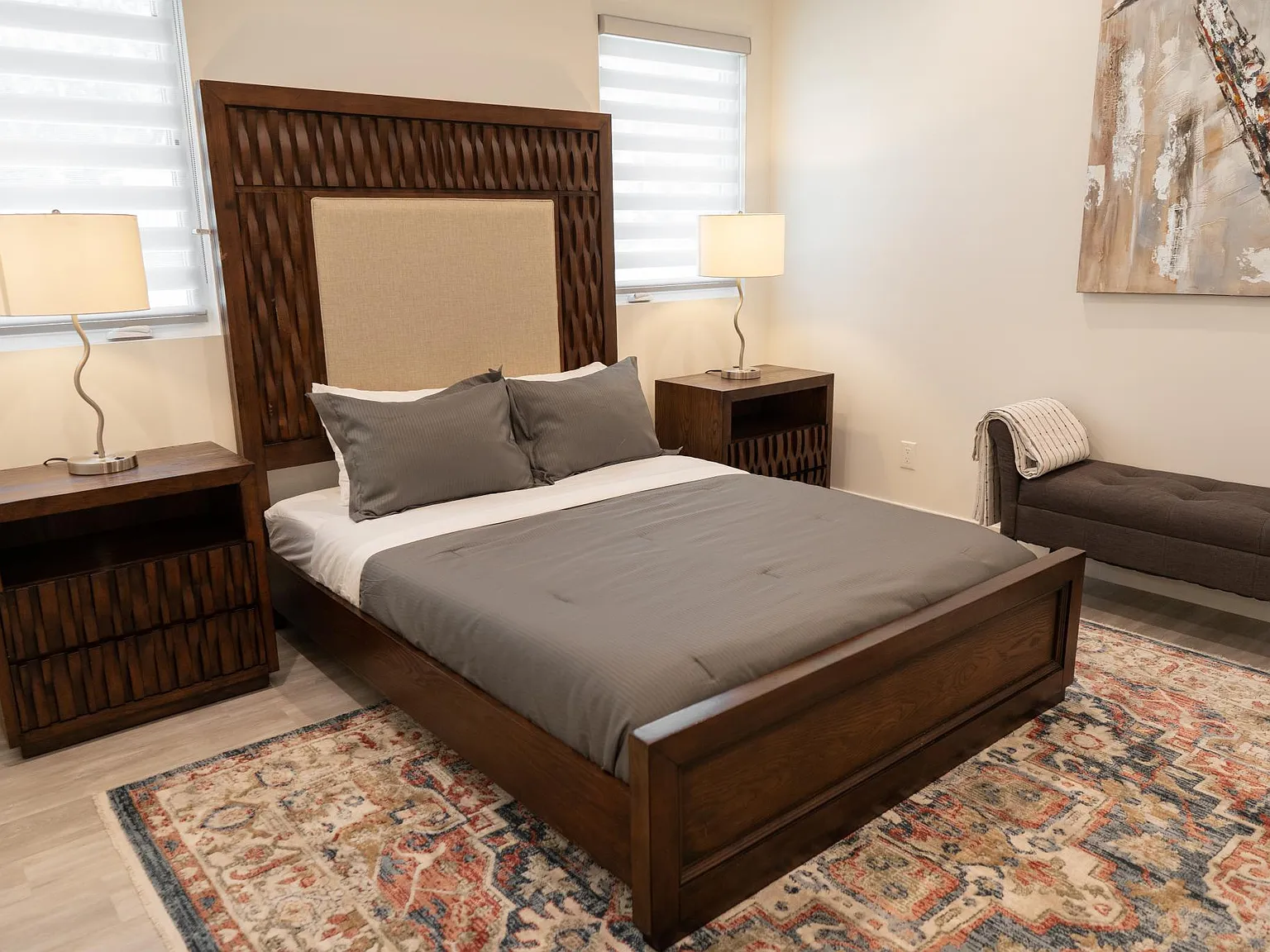 2 bed, 1000 sqft, $7,000 — Photo 3