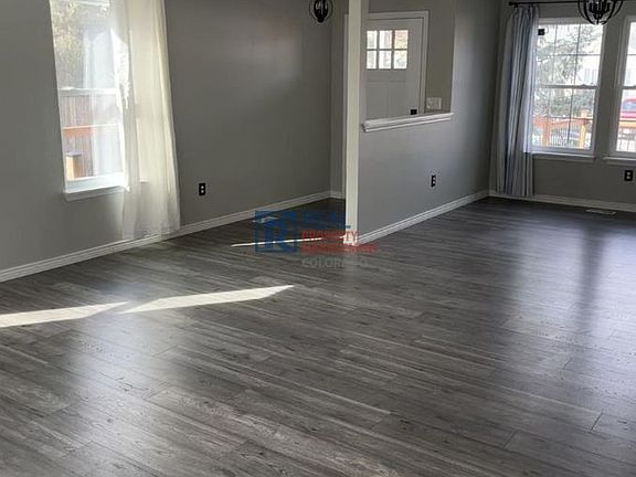 3rd image of 502 Mallard Dr