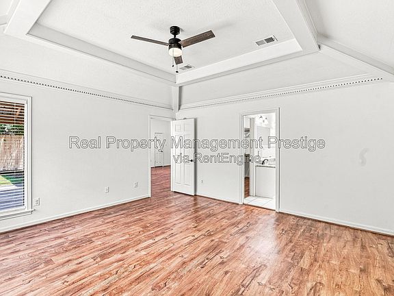 5th image of 15907 Spring Forest Dr