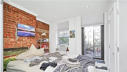 Rented by Living New York