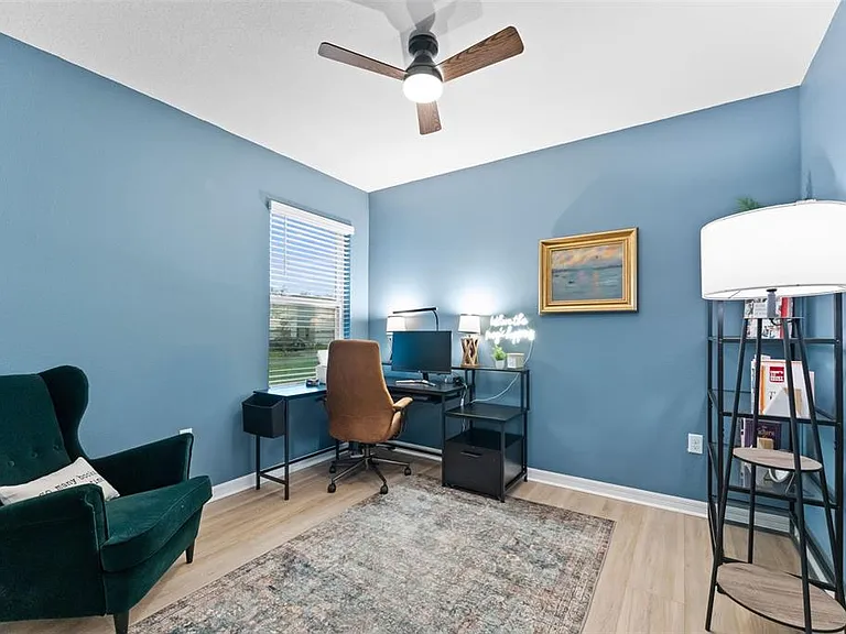 10918 Trailing Vine Dr — Photo 17