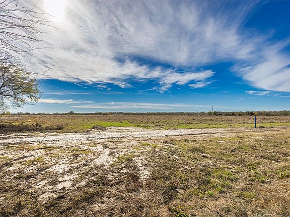 2nd image of LOT 9 County Road 4609