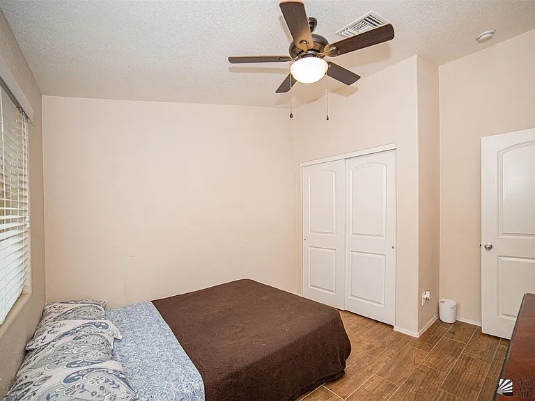 6580 E 33rd Ln — Photo 23