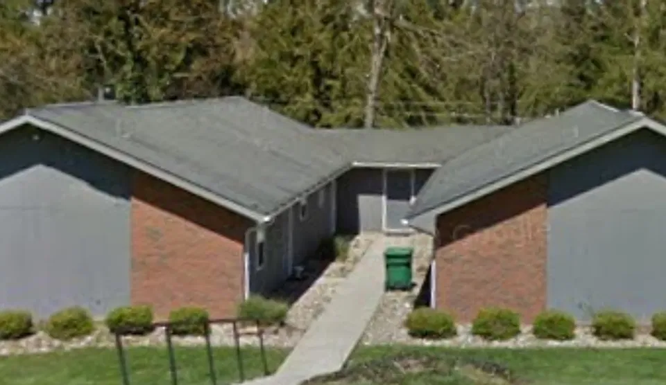 1740-1720 Oak Ct