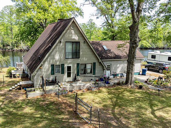 2nd image of 6655 Clarks Neck Road