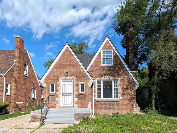 11297 Wayburn St, Detroit, MI 48224