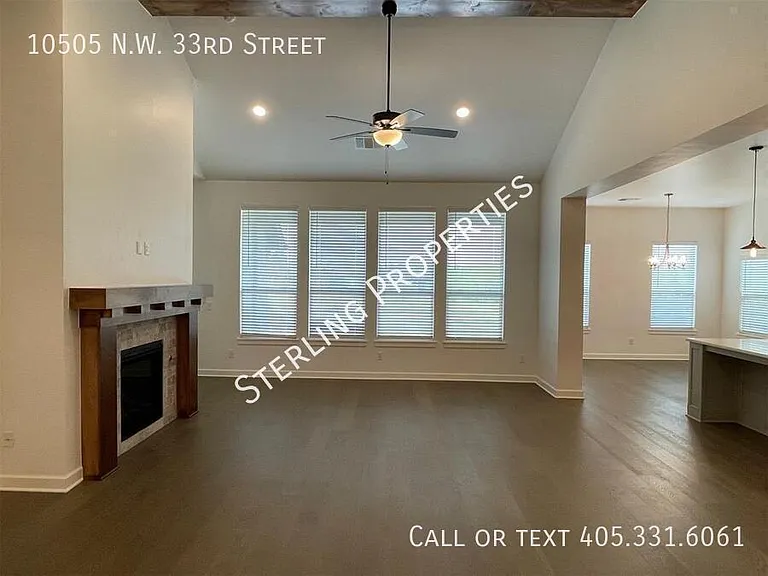 10505 N West 33rd St — Photo 4