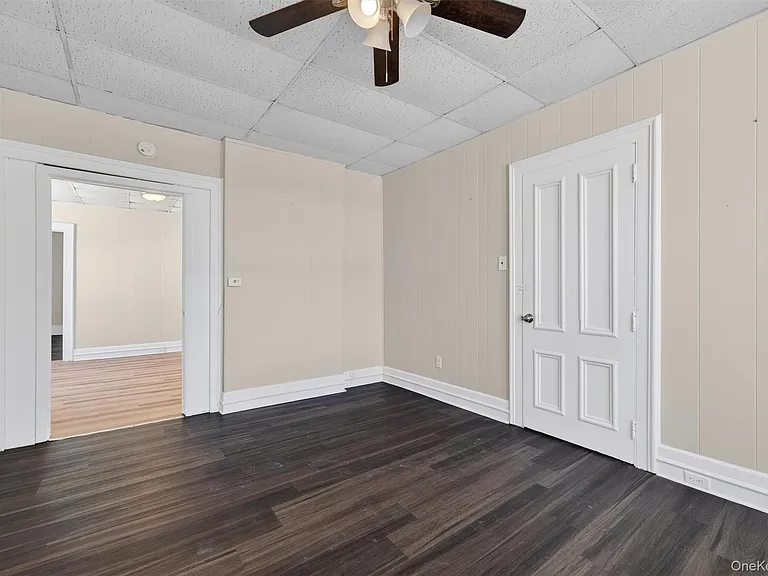 82 Jersey Ave — Photo 9